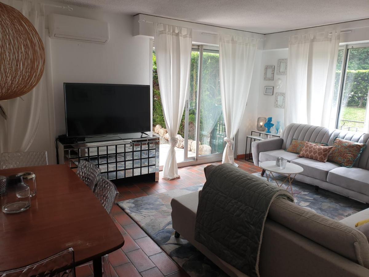 Appartement Spacieux Avec Jardin Coeur De St Tropez 圣特罗佩 外观 照片